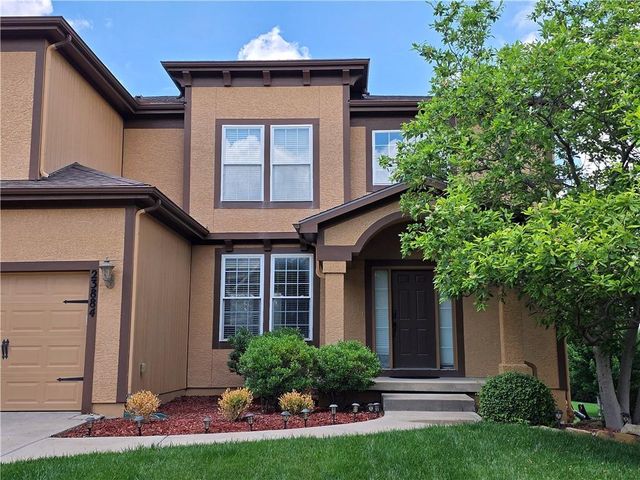 23884 W 124th Court, Olathe, KS 66061