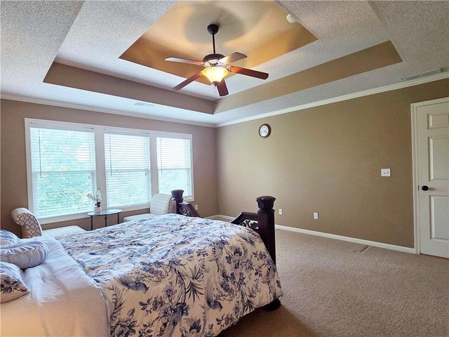 23884 W 124th Court, Olathe, KS 66061