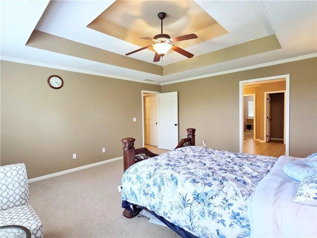 23884 W 124th Court, Olathe, KS 66061
