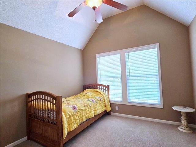 23884 W 124th Court, Olathe, KS 66061