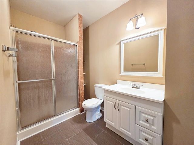 23884 W 124th Court, Olathe, KS 66061