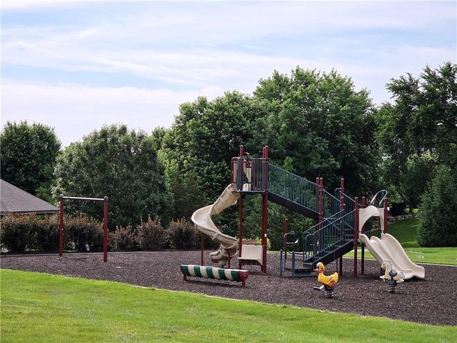 23884 W 124th Court, Olathe, KS 66061