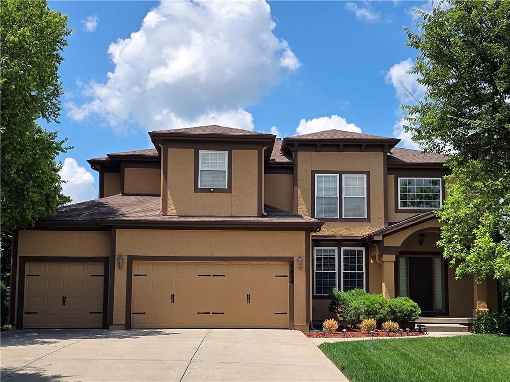 23884 W 124th Court, Olathe, KS 66061