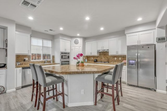 310 Ashlee Avenue, Mountain House, CA 95391