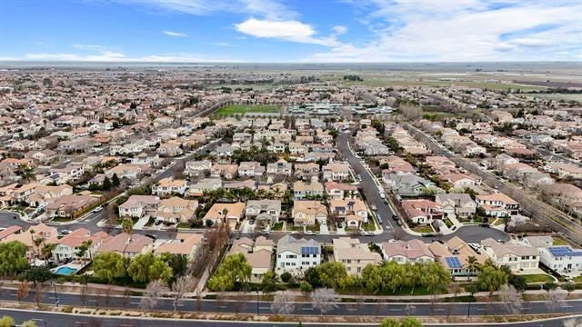 310 Ashlee Avenue, Mountain House, CA 95391