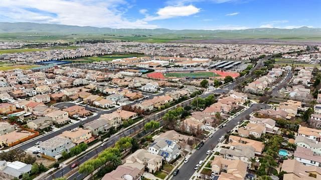 310 Ashlee Avenue, Mountain House, CA 95391