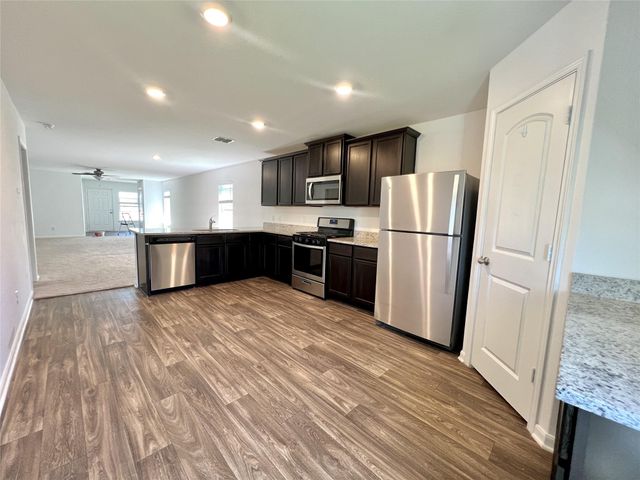 4130 Trail De Paris, New Braunfels, TX 78132