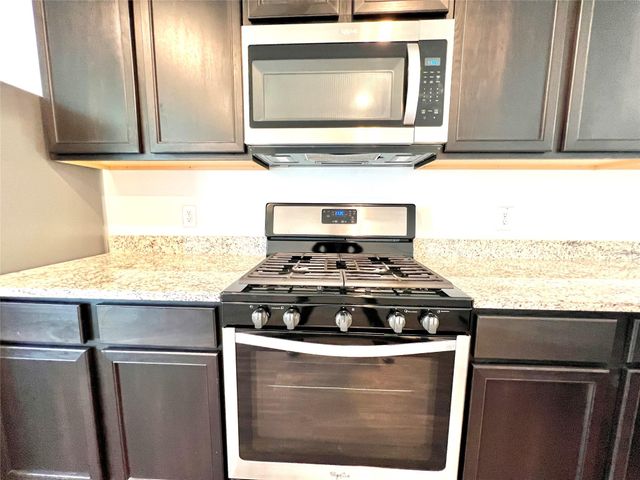 4130 Trail De Paris, New Braunfels, TX 78132