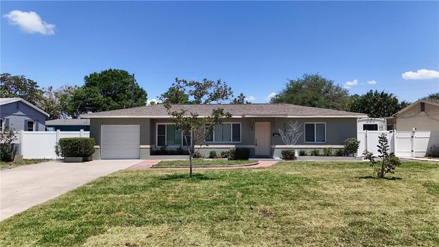 4545 25TH AVENUE N, St Petersburg, FL 33713