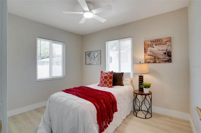 4545 25TH AVENUE N, St Petersburg, FL 33713
