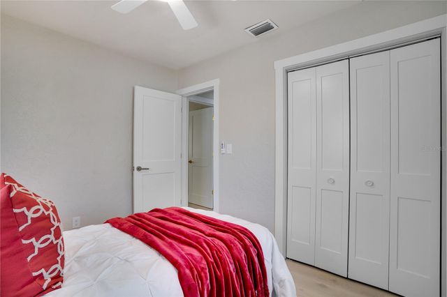 4545 25TH AVENUE N, St Petersburg, FL 33713