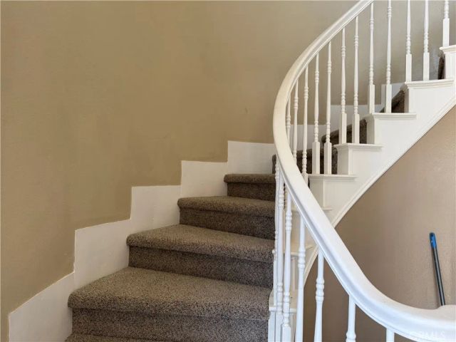 15620 Smoke Tree Street, Hesperia, CA 92345