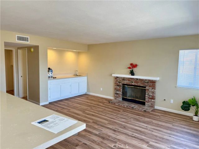 15620 Smoke Tree Street, Hesperia, CA 92345