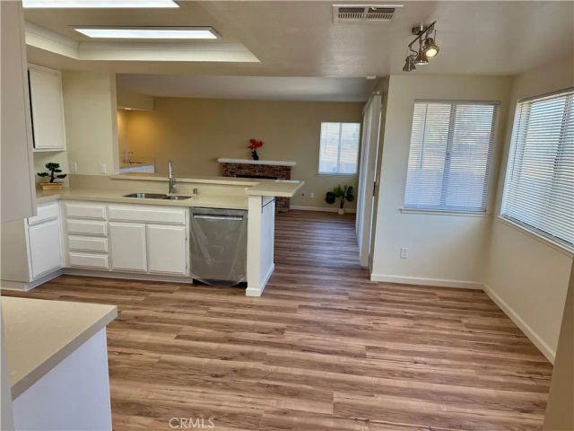 15620 Smoke Tree Street, Hesperia, CA 92345