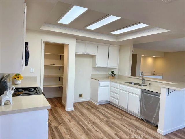 15620 Smoke Tree Street, Hesperia, CA 92345