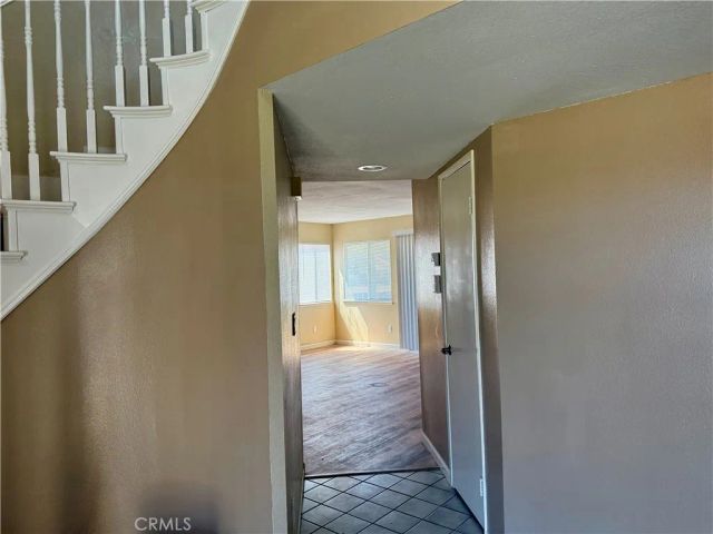 15620 Smoke Tree Street, Hesperia, CA 92345