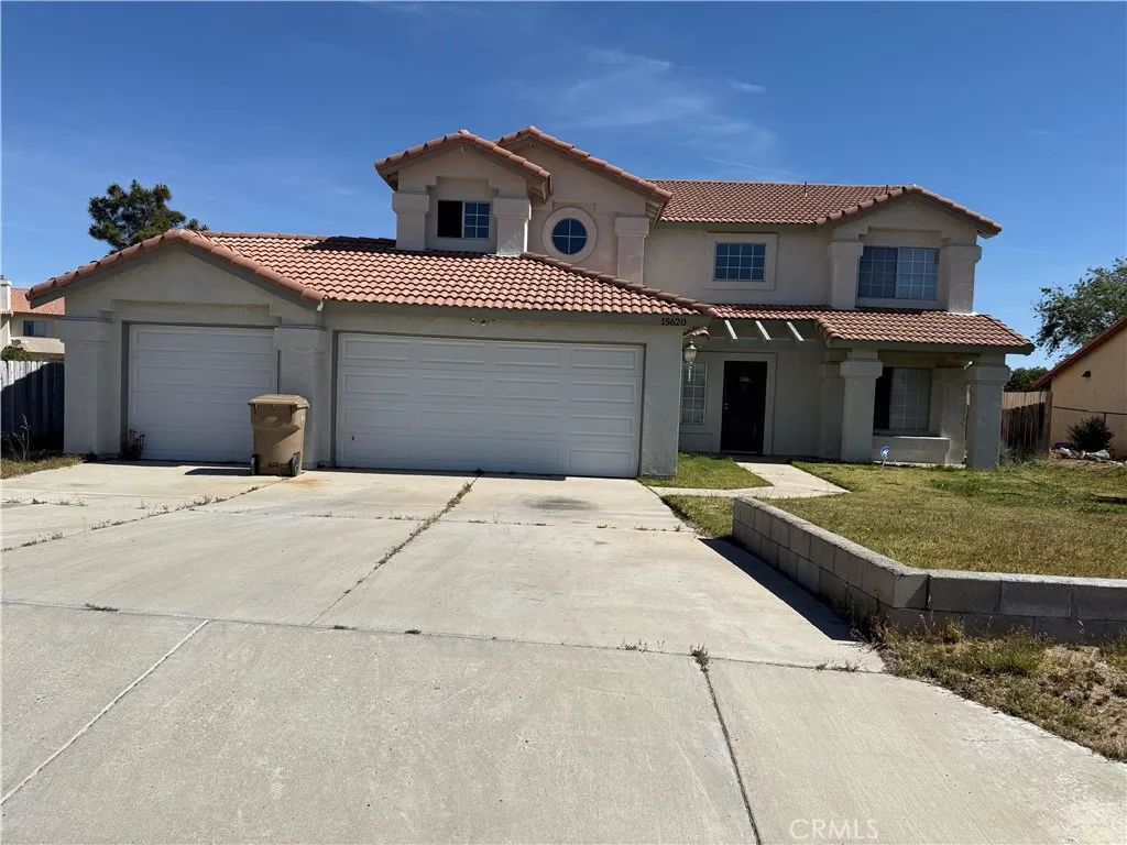 15620 Smoke Tree Street, Hesperia, CA 92345