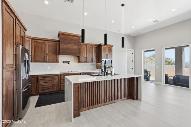 188 Vereda Cabrilla Lane, Rio Rico, AZ 85648