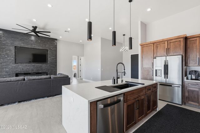 188 Vereda Cabrilla Lane, Rio Rico, AZ 85648
