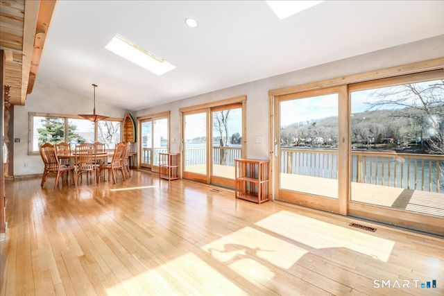 19 Cedar Drive, Danbury, CT 06811