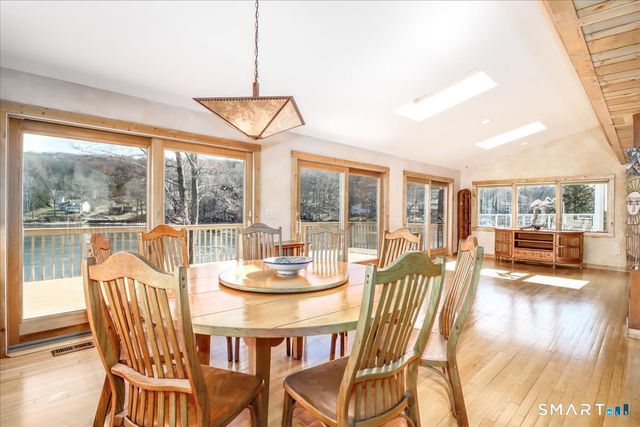 19 Cedar Drive, Danbury, CT 06811