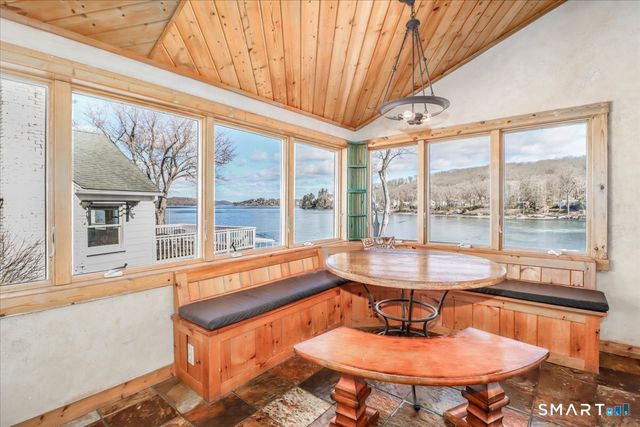 19 Cedar Drive, Danbury, CT 06811