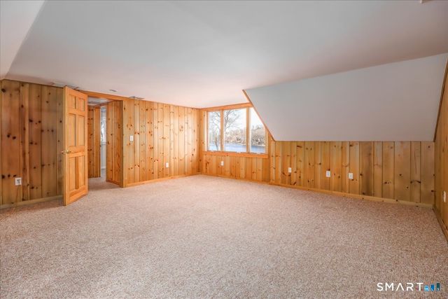 19 Cedar Drive, Danbury, CT 06811