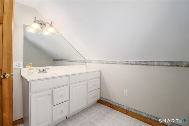 19 Cedar Drive, Danbury, CT 06811