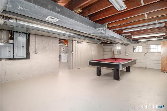 19 Cedar Drive, Danbury, CT 06811