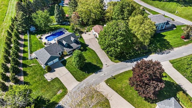 3140 Bluffwood Place, Saint Joseph, MI 49085