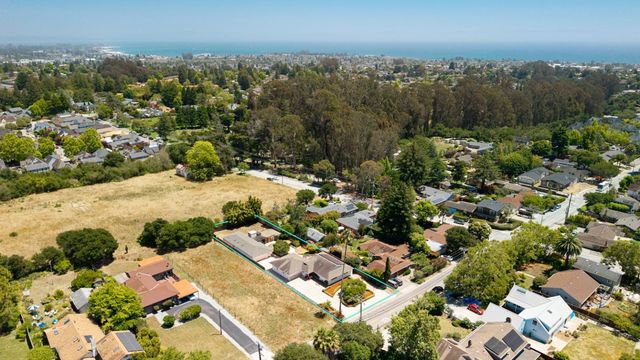 1028 Western Drive, Santa Cruz, CA 95060