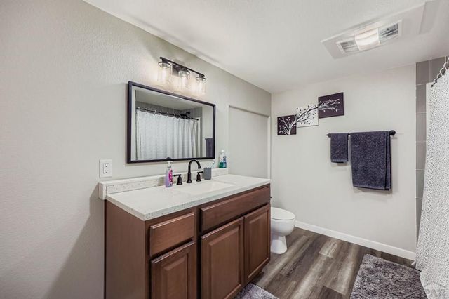 450 S Soaring Eagle Dr, Pueblo West, CO 81007