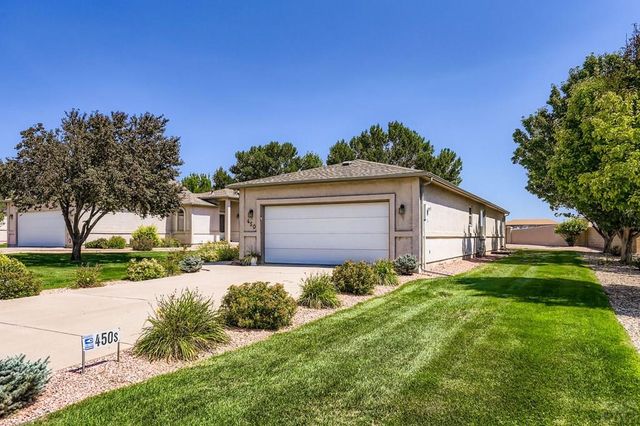 450 S Soaring Eagle Dr, Pueblo West, CO 81007