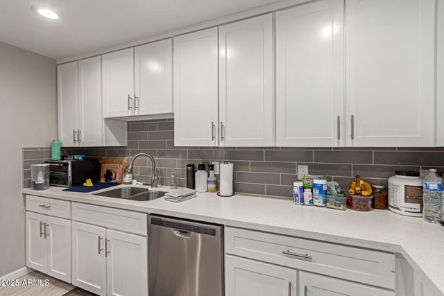 1310 W ROMO JONES Street, Tempe, AZ 85281