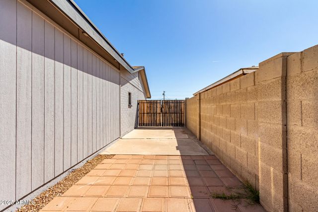 1310 W ROMO JONES Street, Tempe, AZ 85281