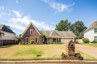 553 BROOKVIEW CV, Memphis, TN 38018