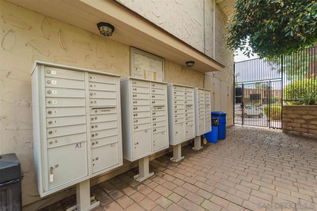 8220 Vincetta Dr 26, La Mesa, CA 91942