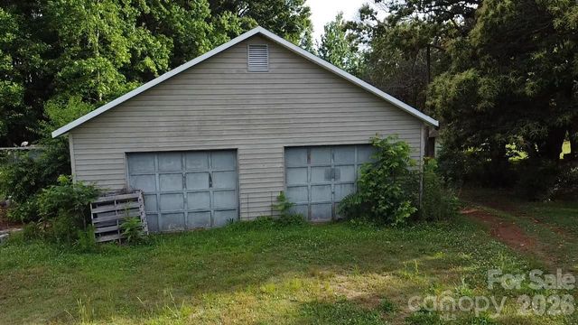 713 Eastbend Lane, Salisbury, NC 28146