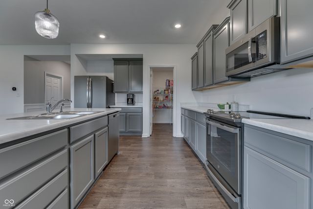 607 N Crystal Drive, Fortville, IN 46040