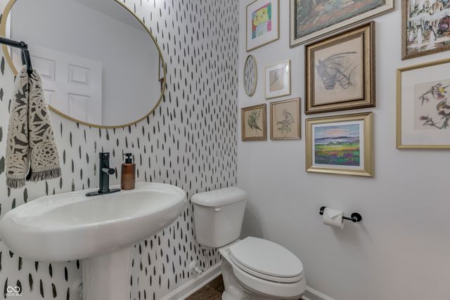 607 N Crystal Drive, Fortville, IN 46040