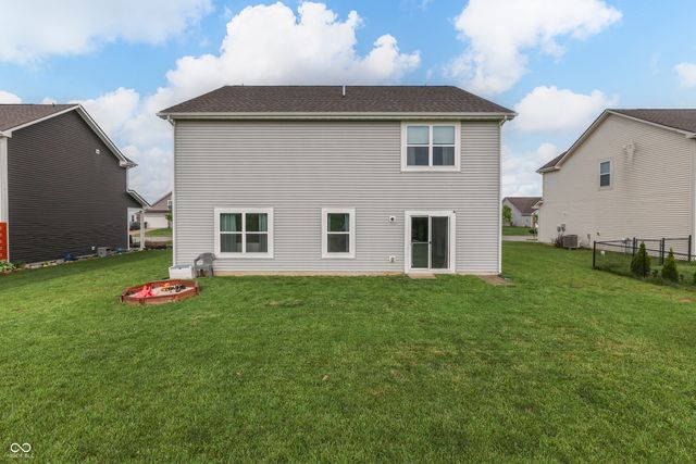 607 N Crystal Drive, Fortville, IN 46040