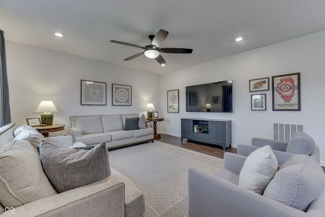 607 N Crystal Drive, Fortville, IN 46040