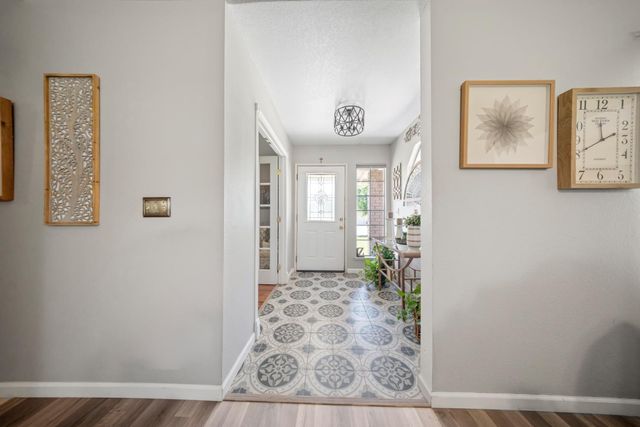 18746 Auburn Way, Madera, CA 93638