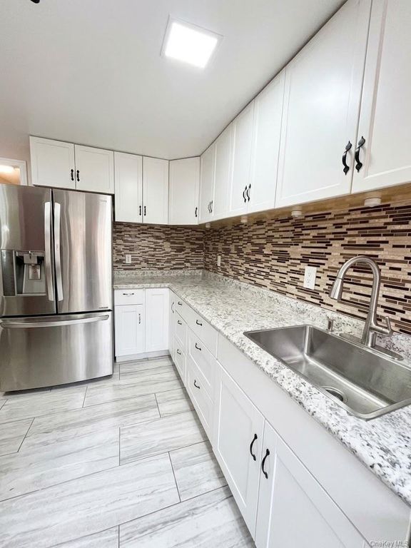 79 Moquette Row N, Yonkers, NY 10703 — photo 5