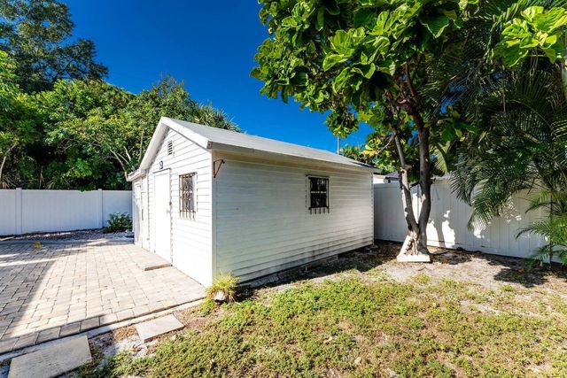 3182 CHESTNUT ROAD, Venice, FL 34293