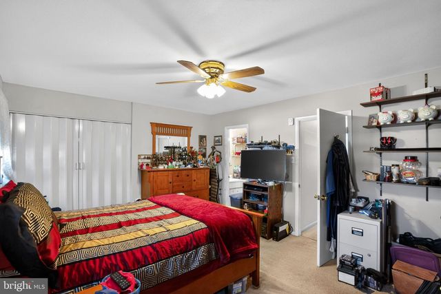 1012 JAMES MADISON CIR, Fredericksburg, VA 22405