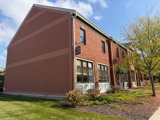 225 Aberdeen Drive C, Valparaiso, IN 46385