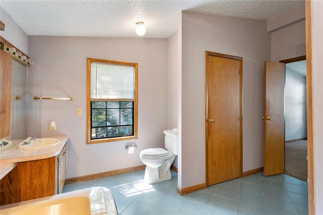 386 Brittany Cove, Lavonia, GA 30553