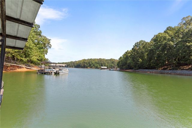 386 Brittany Cove, Lavonia, GA 30553