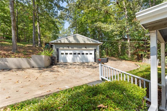 386 Brittany Cove, Lavonia, GA 30553